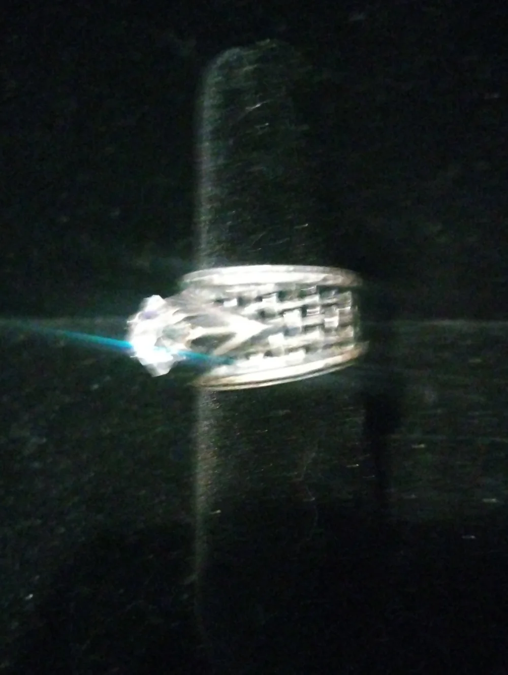 Elegance With Vintage, Silpada Sterling Silver Ring.....Sz 6